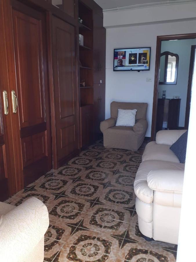 Luisamar Apartamento 무히아 외부 사진
